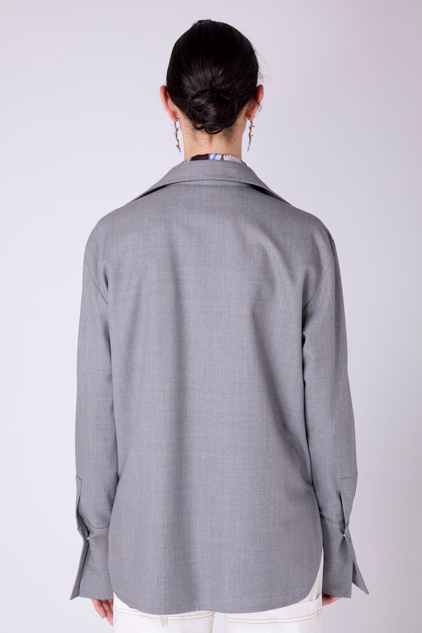 Camicia over con tasca patch